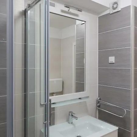 Apartman Parenzzzo
